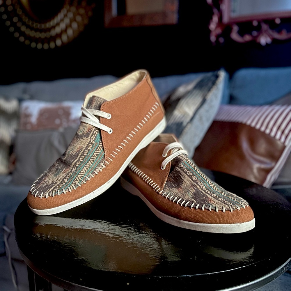 Mens Generic Surplus Aztec Print Chukka